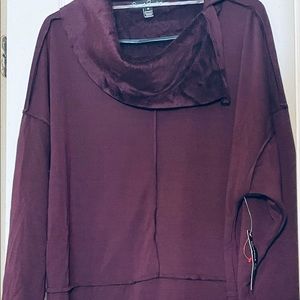 Purple Turtle Neck Pull Over Top Size/XL